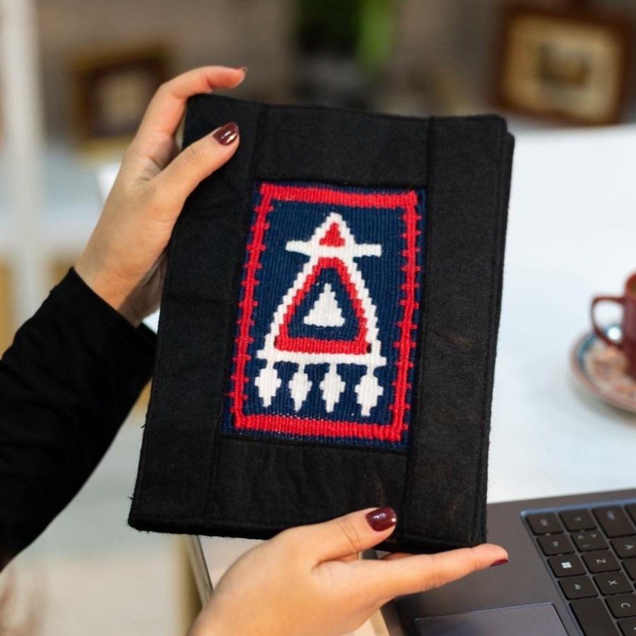 Muska Motifli El Dokuması Kitap–Defter–Ajanda Kılıfı (Lacivert)