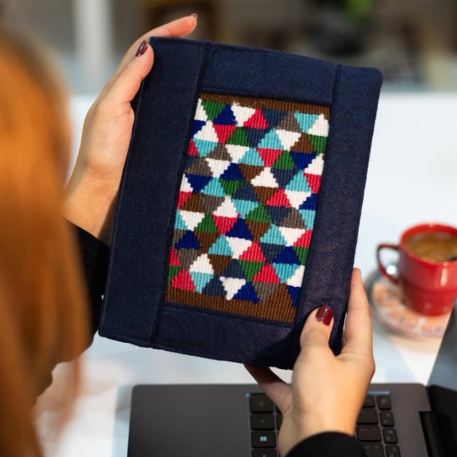 Renkli Geometrik Desenli El Dokuması Kitap–Defter–Ajanda Kılıfı