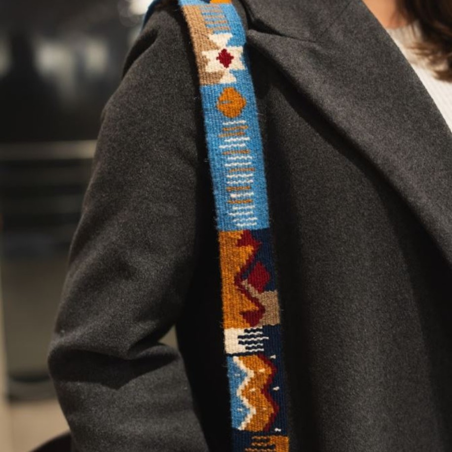 Aşiret Derleme Desenli El Dokuması Kilim Askı